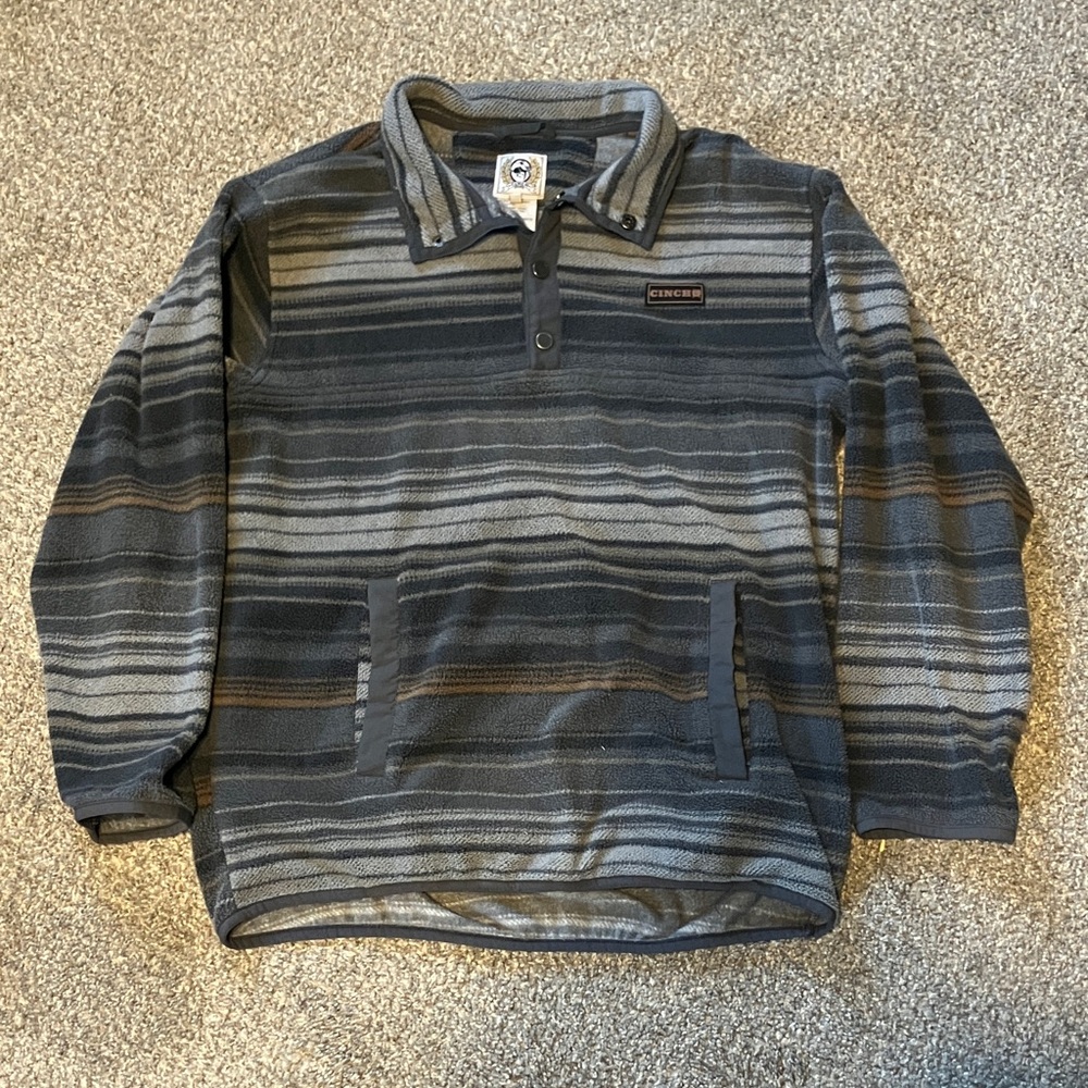 Cinch pullover